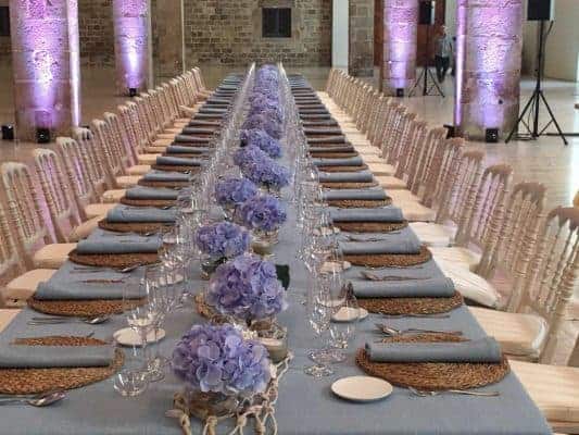 Floristería a Domicilio en Barcelona, flores icónicas, ramos de temporada, plantas, arreglos florales para bodas y eventos.