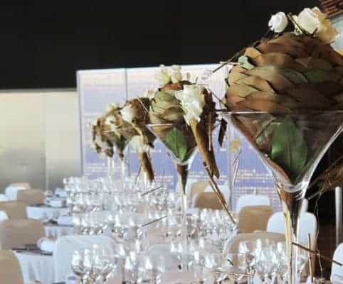 Floristería a Domicilio en Barcelona, flores icónicas, ramos de temporada, plantas, arreglos florales para bodas y eventos.