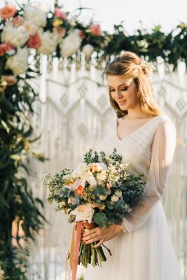 Floristería a Domicilio en Barcelona, flores icónicas, ramos de temporada, plantas, arreglos florales para bodas y eventos.