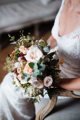 Floristería a Domicilio en Barcelona, flores icónicas, ramos de temporada, plantas, arreglos florales para bodas y eventos.