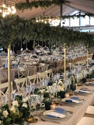 Floristería a Domicilio en Barcelona, flores icónicas, ramos de temporada, plantas, arreglos florales para bodas y eventos.
