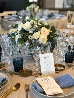 Floristería a Domicilio en Barcelona, flores icónicas, ramos de temporada, plantas, arreglos florales para bodas y eventos.