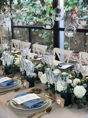 Floristería a Domicilio en Barcelona, flores icónicas, ramos de temporada, plantas, arreglos florales para bodas y eventos.